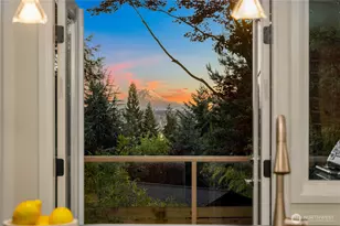 4290 Shoreclub Dr, Mercer Island, WA 98040 - Photo 6