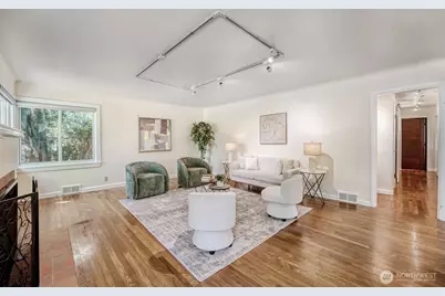 3004 SW Barton Street, Seattle, WA 98126 - Photo 4