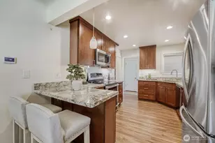 3004 SW Barton St, Seattle, WA 98126 - Photo 8