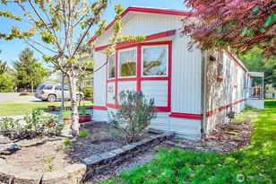 9403 Pierce Ln, Sedro Woolley, WA 98284 - Photo 2
