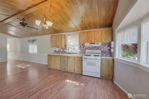 9403 Pierce Ln, Sedro Woolley, WA 98284 - Photo 8