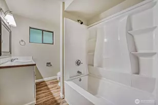 20828 116th Ave SE, Kent, WA 98031 - Photo 14
