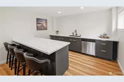 812 Main Street, Edmonds, WA 98020 - Photo 28