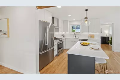 812 Main Street, Edmonds, WA 98020 - Photo 12