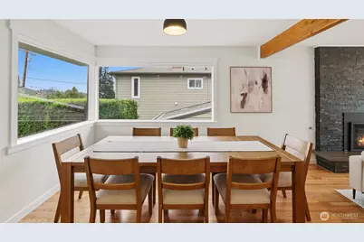 812 Main Street, Edmonds, WA 98020 - Photo 10