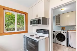9911 31st Ave SW, Seattle, WA 98126 - Photo 12