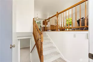 14613 SE 16th Pl, Bellevue, WA 98007 - Photo 16