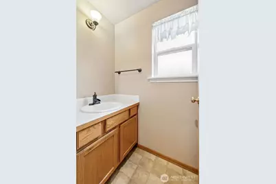 14319 106th Avenue Ct E, Puyallup, WA 98374 - Photo 18