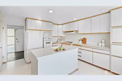14508 SE 50th Street, Bellevue, WA 98006 - Photo 20