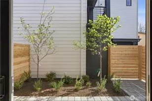 324 NW 80th St, Seattle, WA 98117 - Photo 28