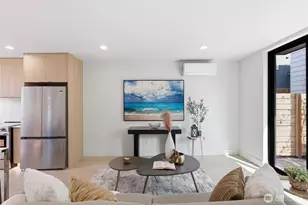 324 NW 80th St, Seattle, WA 98117 - Photo 2