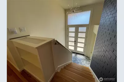 12456 SE 27th Street, Bellevue, WA 98005 - Photo 16