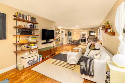 2315 E Spring Street, Seattle, WA 98122 - Photo 18