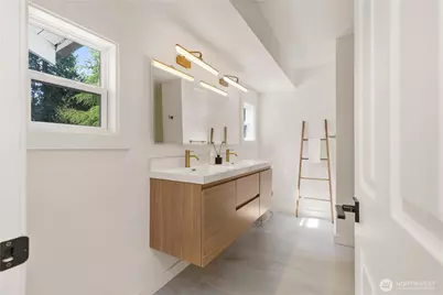 21810 NE 16th Street, Sammamish, WA 98074 - Photo 8