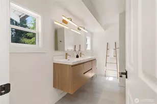 21810 NE 16th St, Sammamish, WA 98074 - Photo 8