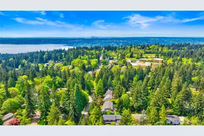 21810 NE 16th Street, Sammamish, WA 98074 - Photo 28