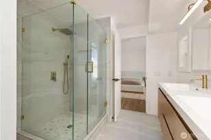21810 NE 16th St, Sammamish, WA 98074 - Photo 10