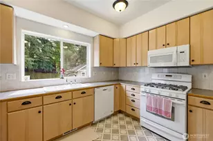 379 NW Mosher Canyon Rd, Bremerton, WA 98311 - Photo 12