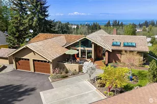 1837 E Woodhaven Ln, Port Angeles, WA 98362 - Photo 6