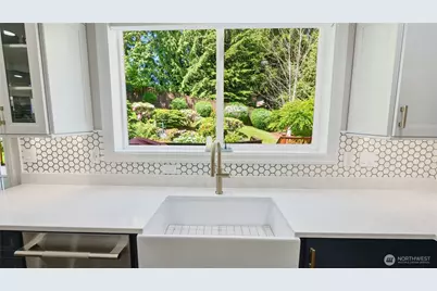 18212 73rd Avenue W, Edmonds, WA 98026 - Photo 8