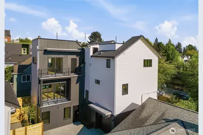 326 NW 80th Street #B, Seattle, WA 98117 - Photo 2