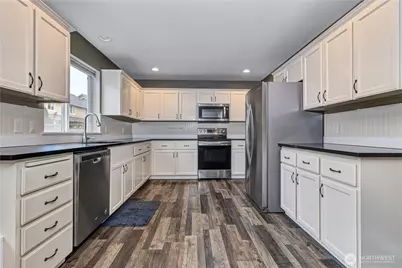 7027 Bailey Street SE, Lacey, WA 98513 - Photo 8