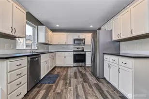 7027 Bailey St SE, Lacey, WA 98513 - Photo 8