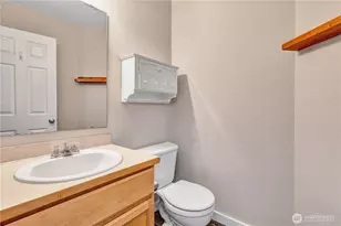 7027 Bailey St SE, Lacey, WA 98513 - Photo 24