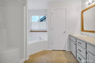 7027 Bailey Street SE, Lacey, WA 98513 - Photo 16