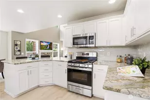 23327 8th Pl W, Bothell, WA 98021 - Photo 14
