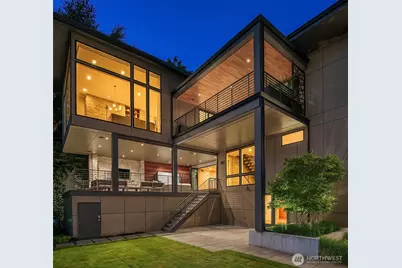 2825 Magnolia Boulevard W, Seattle, WA 98199 - Photo 32