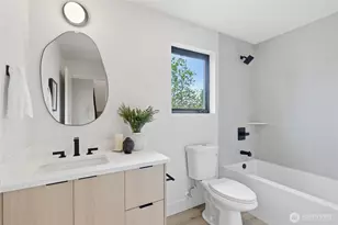 326 NW 80th St, Seattle, WA 98117 - Photo 30