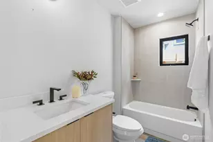 326 NW 80th St, Seattle, WA 98117 - Photo 26