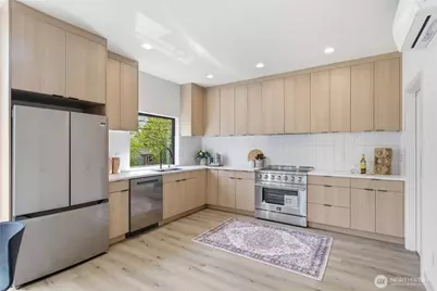 326 NW 80th Street, Seattle, WA 98117 - Photo 14