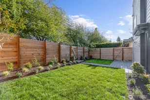 326 NW 80th St, Seattle, WA 98117 - Photo 36