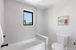 326 NW 80th St, Seattle, WA 98117 - Photo 22