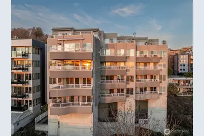 601 W Mercer Place #301, Seattle, WA 98119 - Photo 38