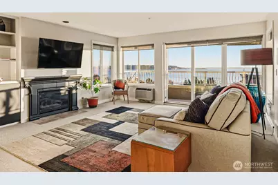 601 W Mercer Place #301, Seattle, WA 98119 - Photo 6