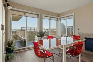 601 W Mercer Pl, Seattle, WA 98119 - Photo 22