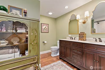6771 81st Avenue SE, Mercer Island, WA 98040 - Photo 22
