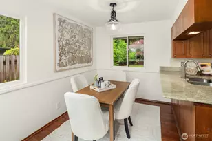 12535 SE 15th St, Bellevue, WA 98005 - Photo 14