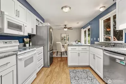 16808 5th Avenue SE, Bothell, WA 98012 - Photo 14