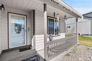 1139 Nepean Dr SE, Olympia, WA 98513 - Photo 2