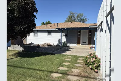 230 NE Ivy Street, Ephrata, WA 98823 - Photo 12