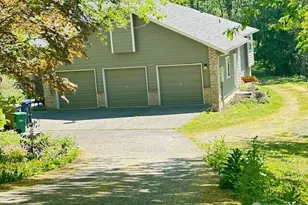 32021 SE 291st St, Ravensdale, WA 98051 - Photo 2