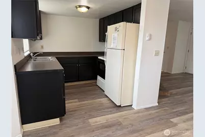 1722 E 56th Street, Tacoma, WA 98404 - Photo 12