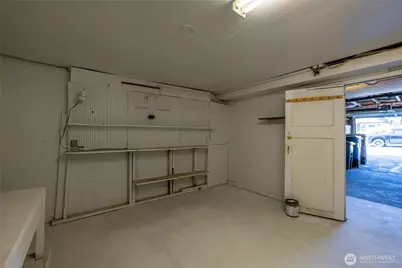 923 N Junett Street, Tacoma, WA 98406 - Photo 24