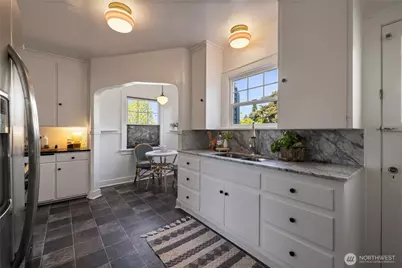 923 N Junett Street, Tacoma, WA 98406 - Photo 10