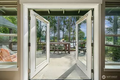 11013 Bayview Circle, Anderson Island, WA 98303 - Photo 26