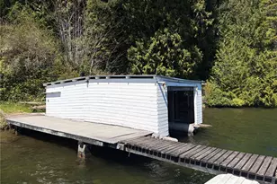 1054 Lake Whatcom Blvd, Bellingham, WA 98284 - Photo 22